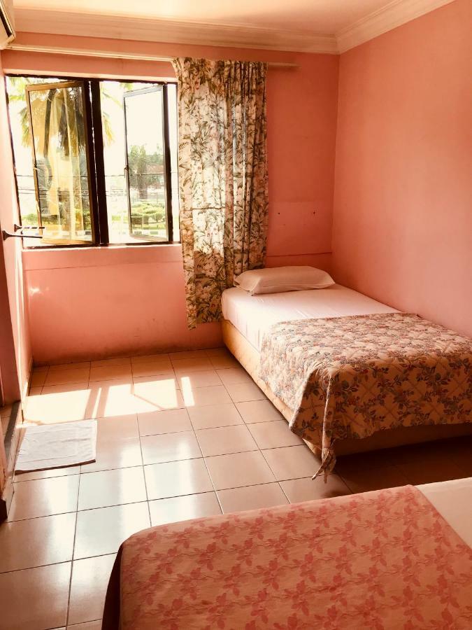 Hotel Cahaya Tanjong Malim Eksteriør billede